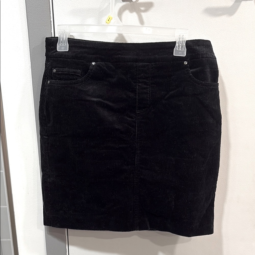 Elegant Black Corduroy Mini Skirt
